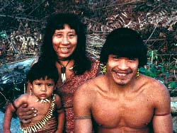 Familia uru eu wau wau del estado de Rondonia, Brasil